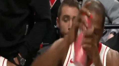 莱斯特城官方宣布迪恩·史密斯接任主教练一职